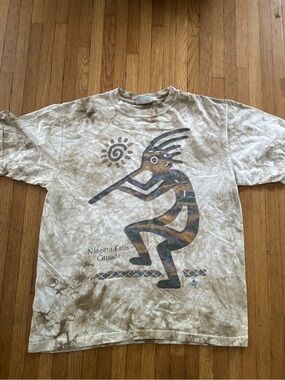 This Vintage 1990s Niagara Falls Kokopelli T-shirt Tie-dye Made In Canada Large